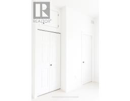 108 - 263 Georgian Drive, Oakville, ON L6H0L2 Photo 12