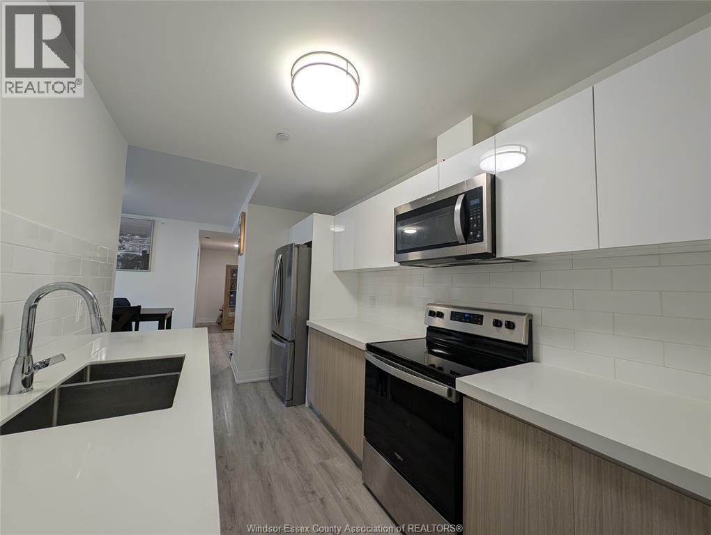 #520 3340 STELLA CRESCENT - 8