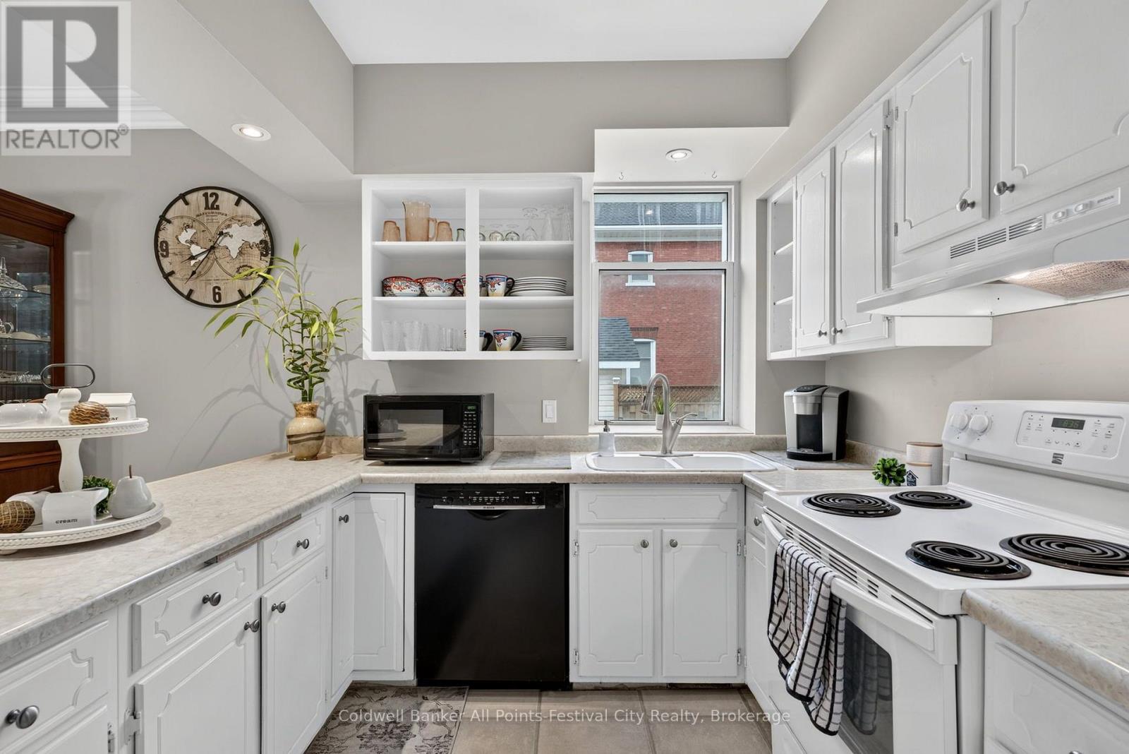 85 CAMBRIA ROAD N - Image 16