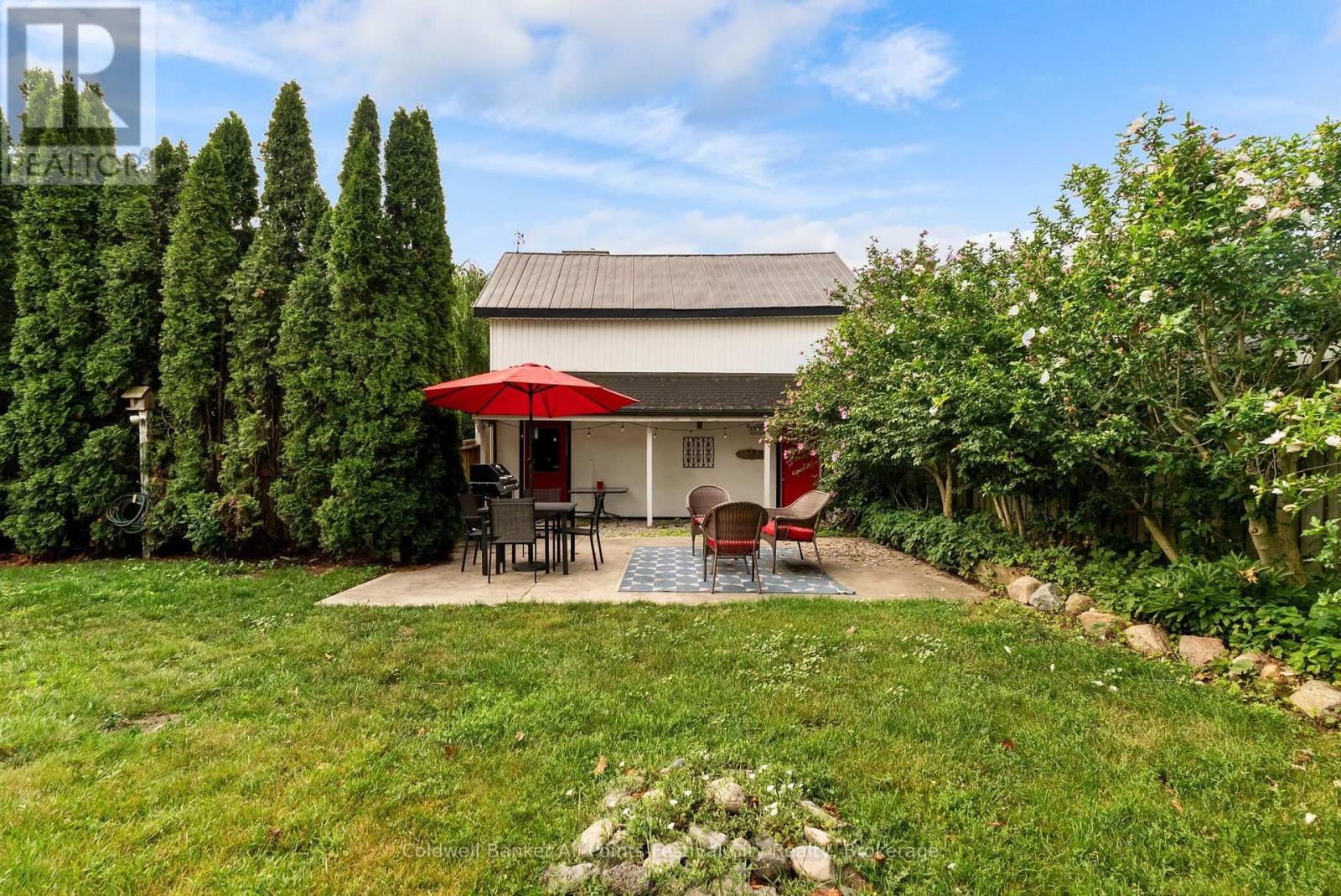 85 CAMBRIA ROAD N - 41