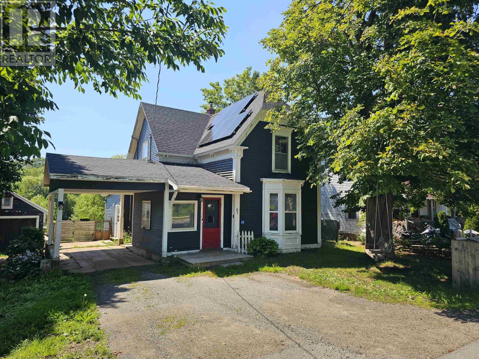 67 Lawrencetown Lane