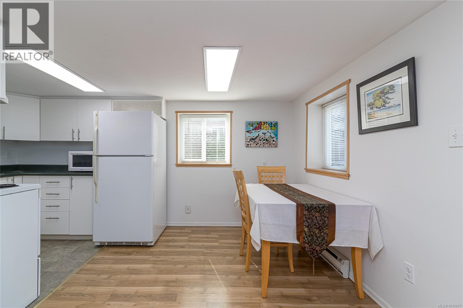 367 Vincent Ave - 40