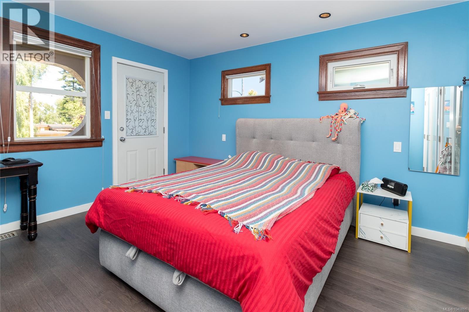 367 Vincent Ave - 29