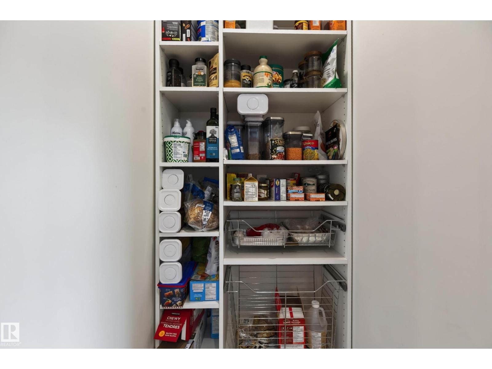 10155 84 ST NW - 16
