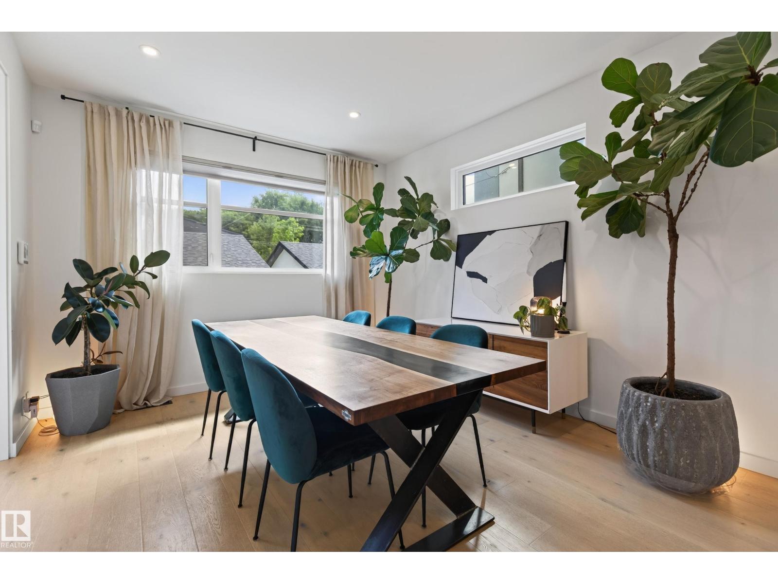 10155 84 ST NW - 17