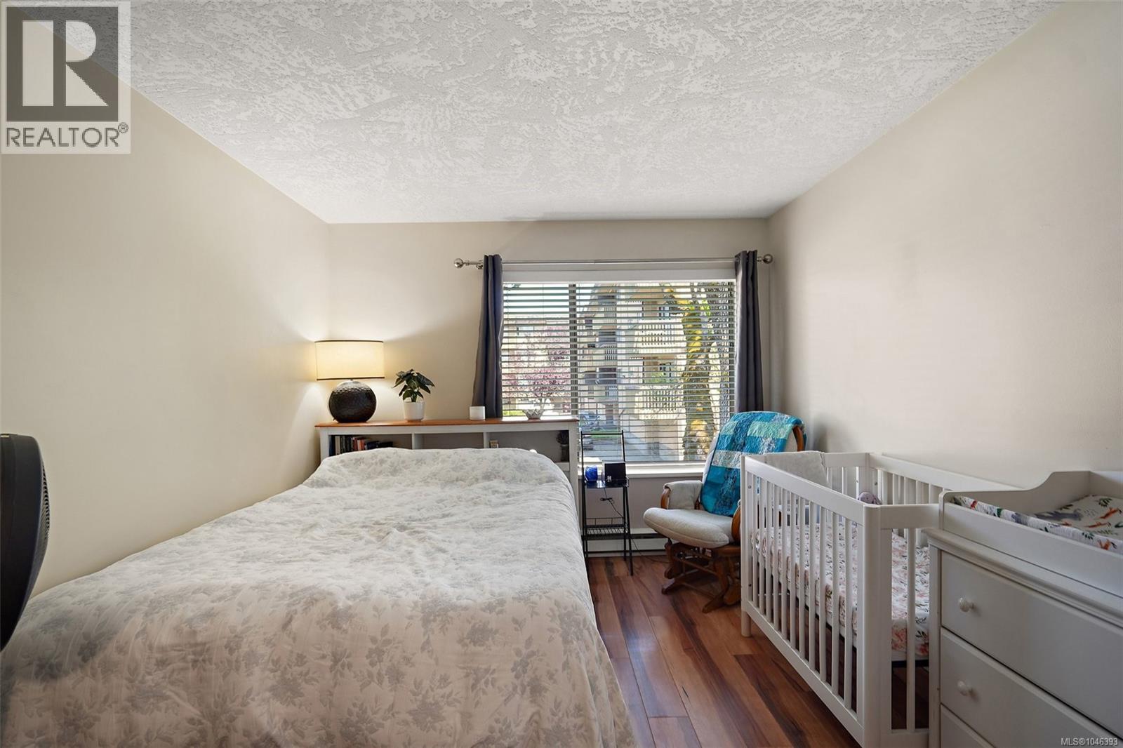 #306 3400 Quadra St - 9