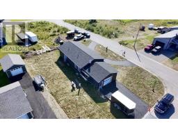 21 Pieroway Drive thumbnail 4