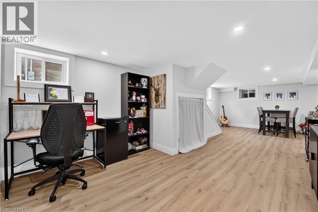 158 HOMEWOOD Avenue - 34