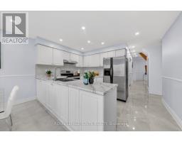 Kitchen - 205 Hupfield Trail, Toronto, ON M1B4N9 Photo 12