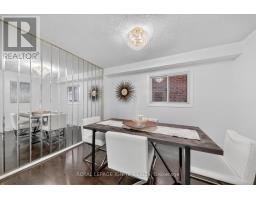 205 Hupfield Trail, Toronto, ON M1B4N9 Photo 14
