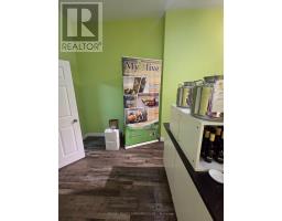 151 Roncesvalles Avenue, Toronto, ON M6R2L3 Photo 10