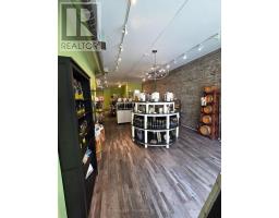 151 Roncesvalles Avenue, Toronto, ON M6R2L3 Photo 7