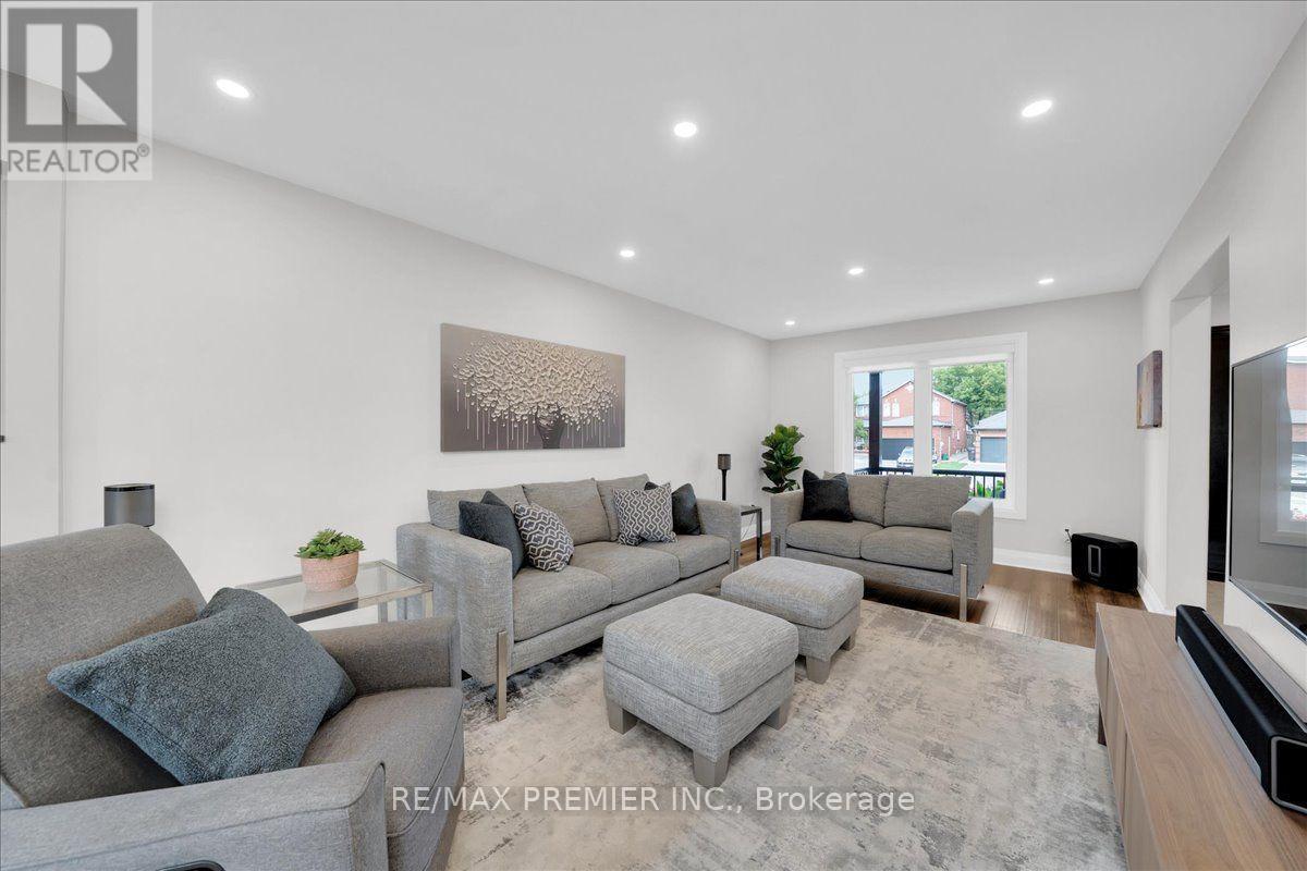 23 BERRYDOWN DRIVE - 10