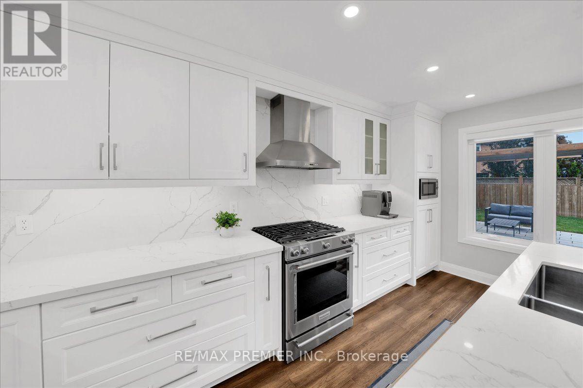 23 BERRYDOWN DRIVE - 13