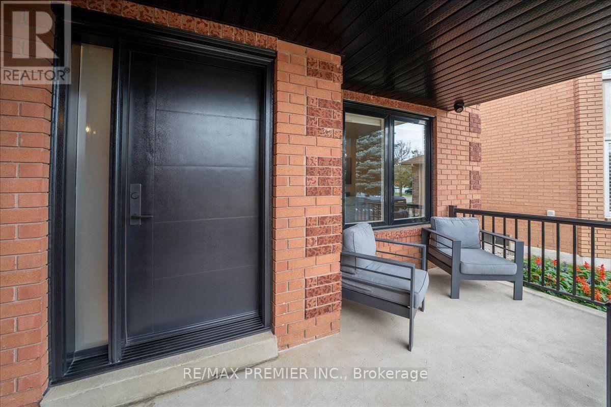 23 BERRYDOWN DRIVE - 5