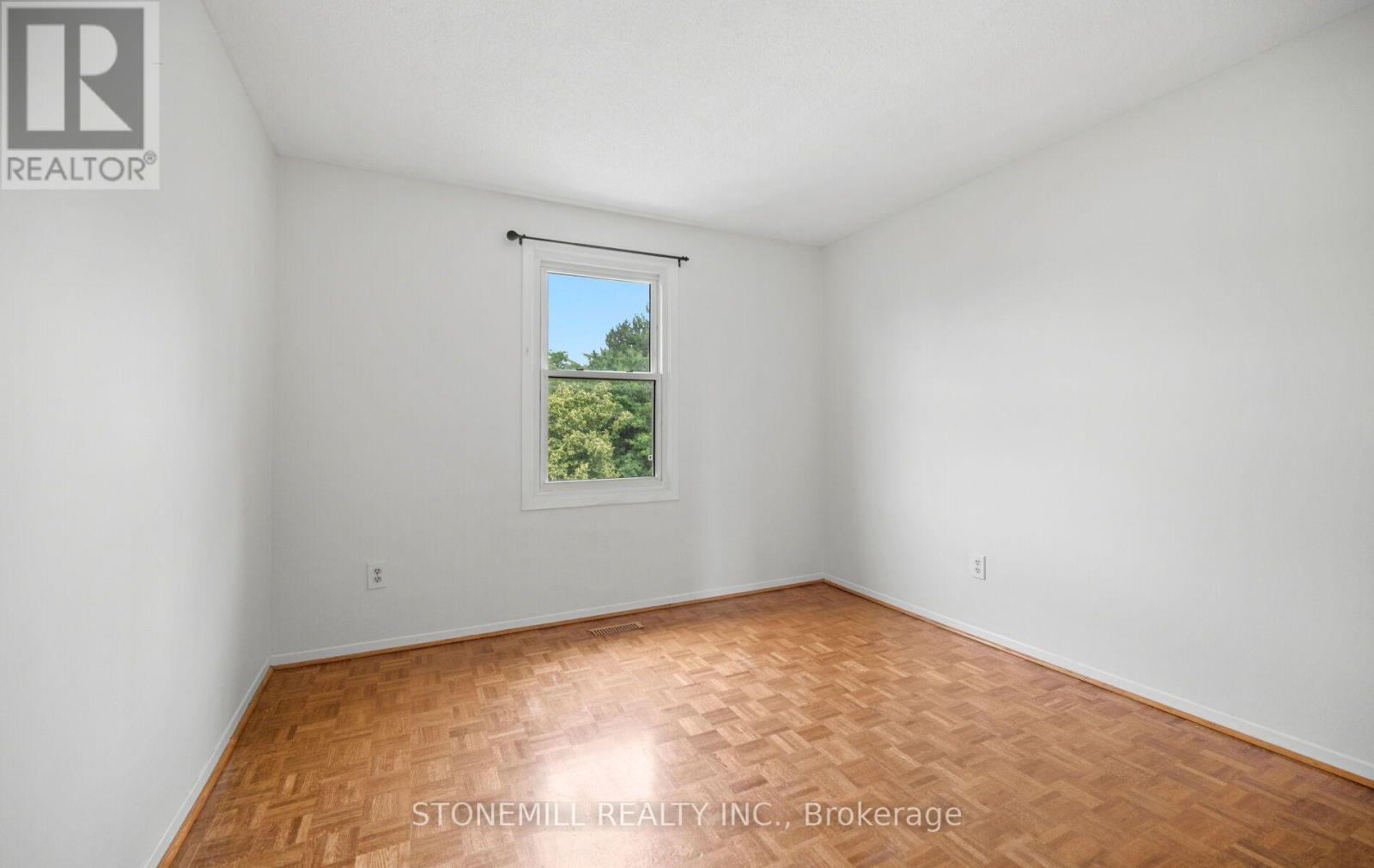 #30 7340 COPENHAGEN ROAD - 27