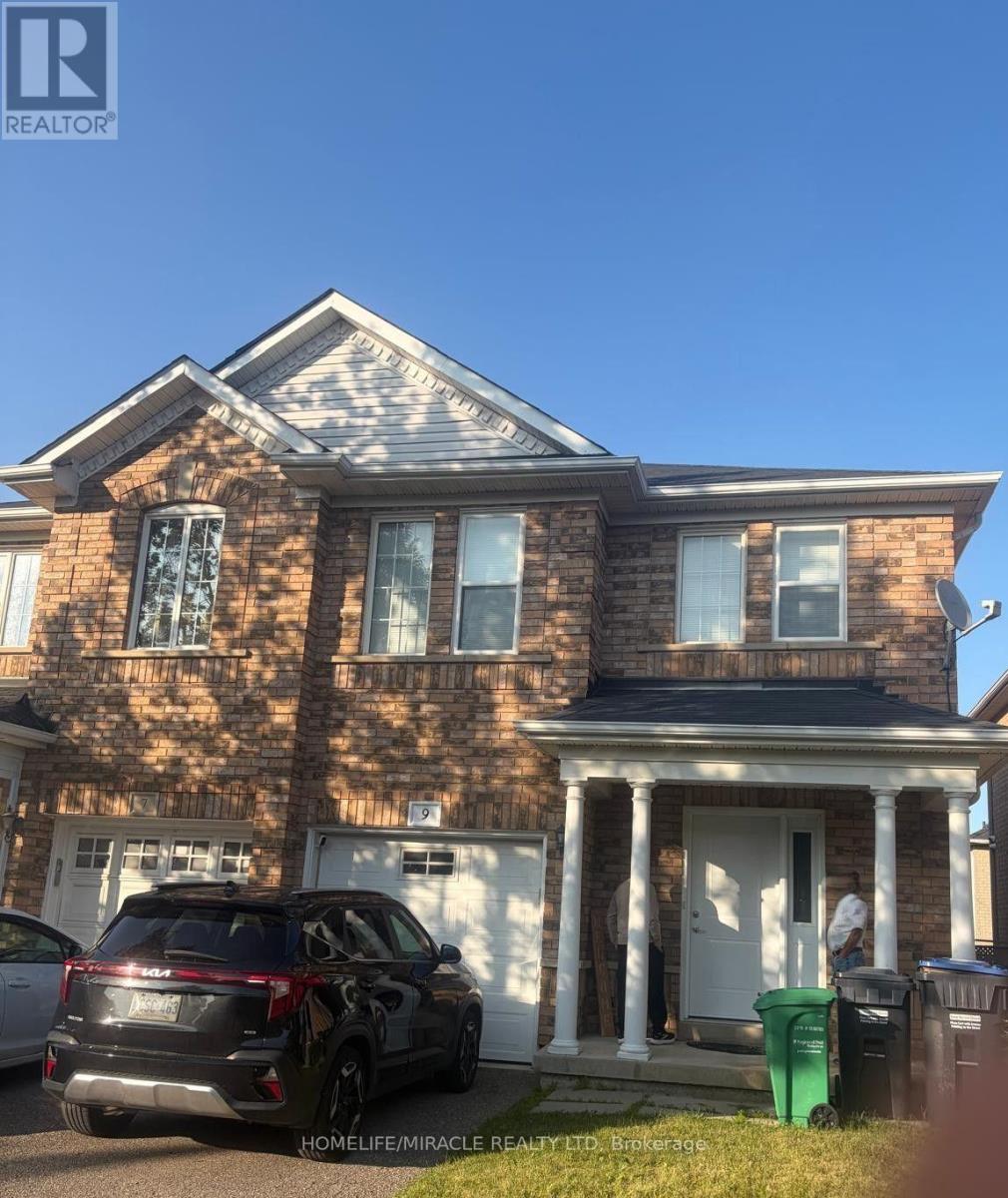 Photo of 9 Farthingale Crescent