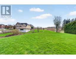 213 Stone Church Road W, Hamilton, ON L9B1A2 Photo 43