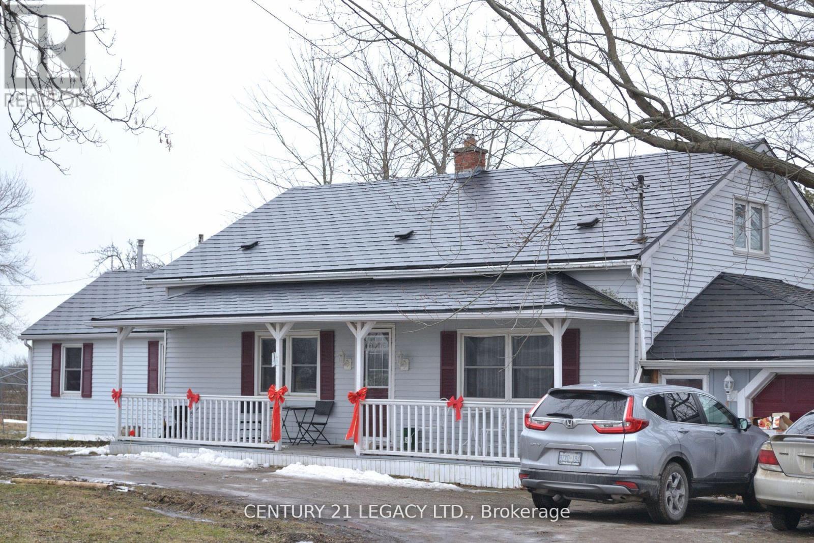 2569 BERTIE ROAD - 1