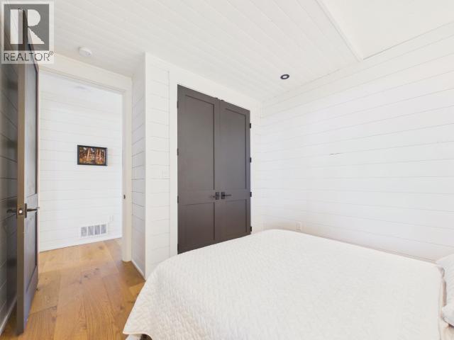920/16 SPILSBURY DRIVE, Savary Island