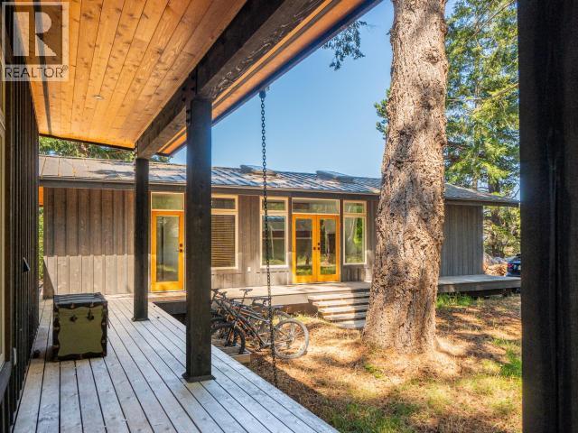 920/16 SPILSBURY DRIVE, Savary Island
