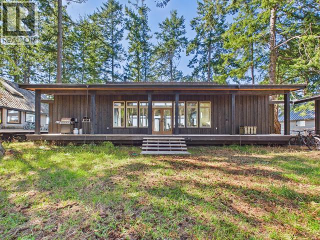 920/16 SPILSBURY DRIVE, Savary Island