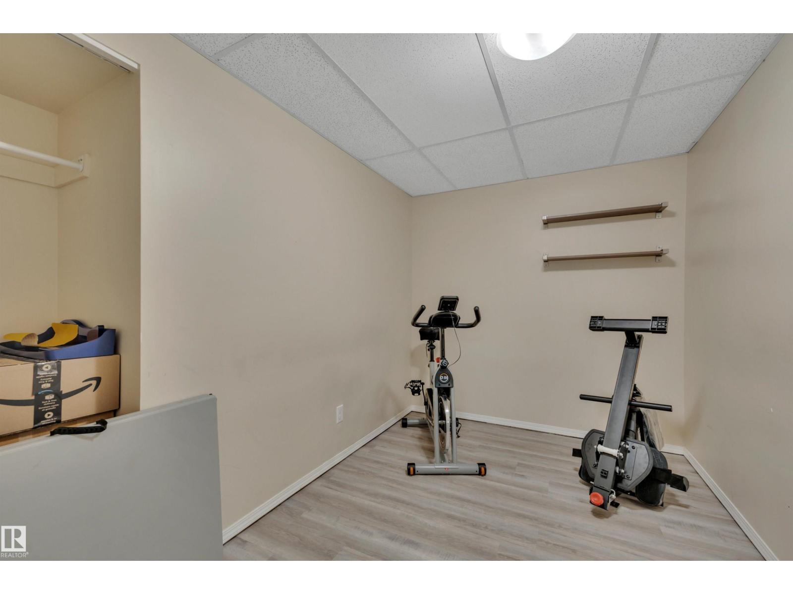 7416 33 Avenue NW - Image 42