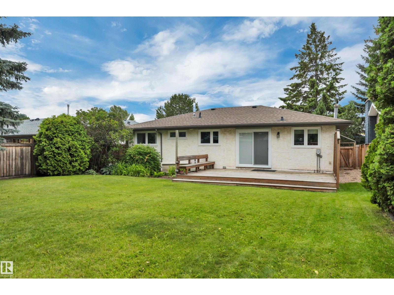 7416 33 Avenue NW - Image 54