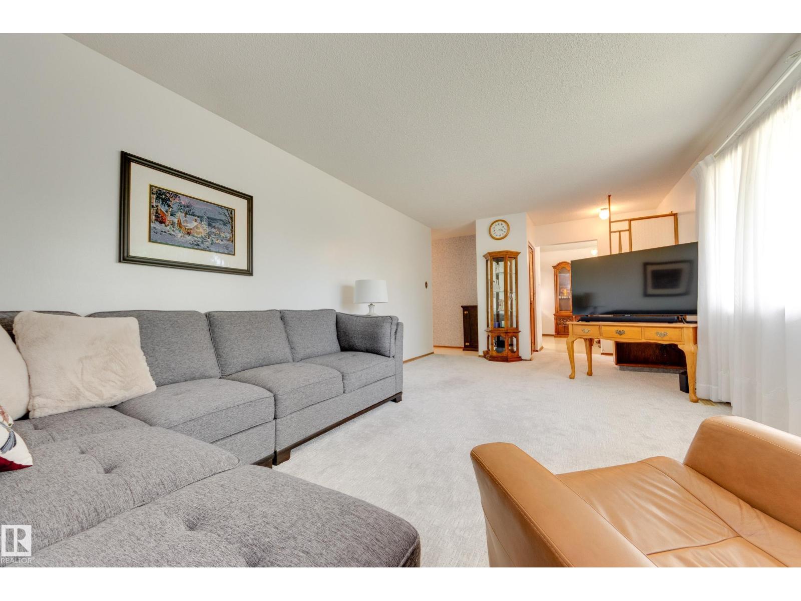 7 STRATHCONA PL, Westboro, Sherwood Park photo 4