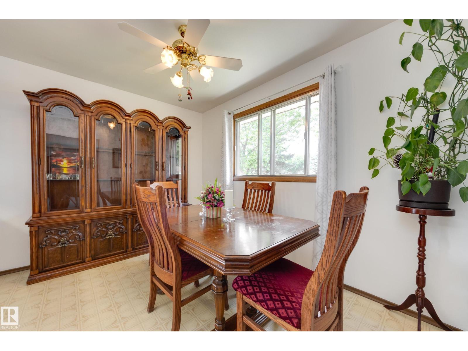 7 STRATHCONA PL - 5