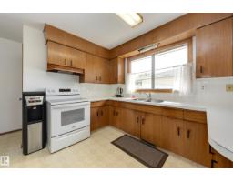 Bedroom 3 - 7 Strathcona Pl, Sherwood Park, AB T8A1G1 Photo 7