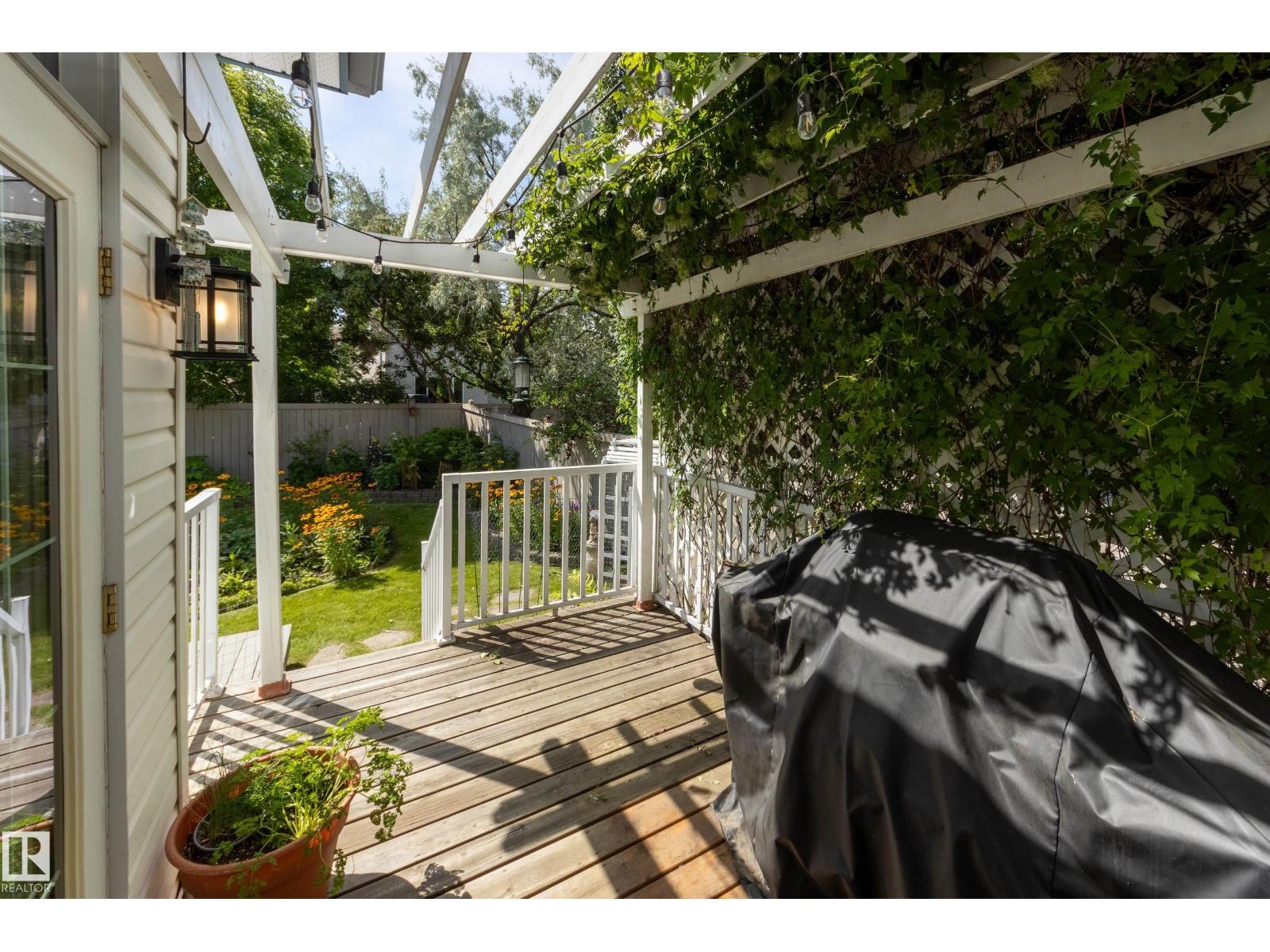 11503 15 AV NW - Image 54