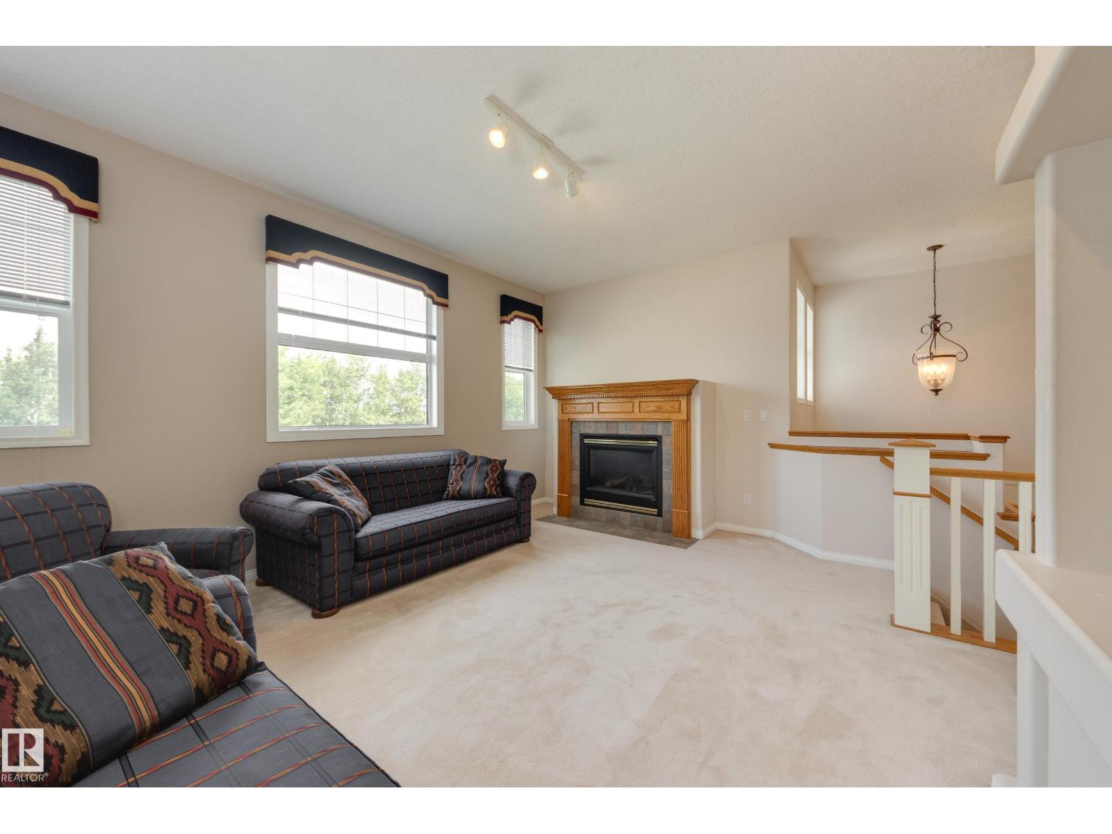 11503 15 AV NW - 24