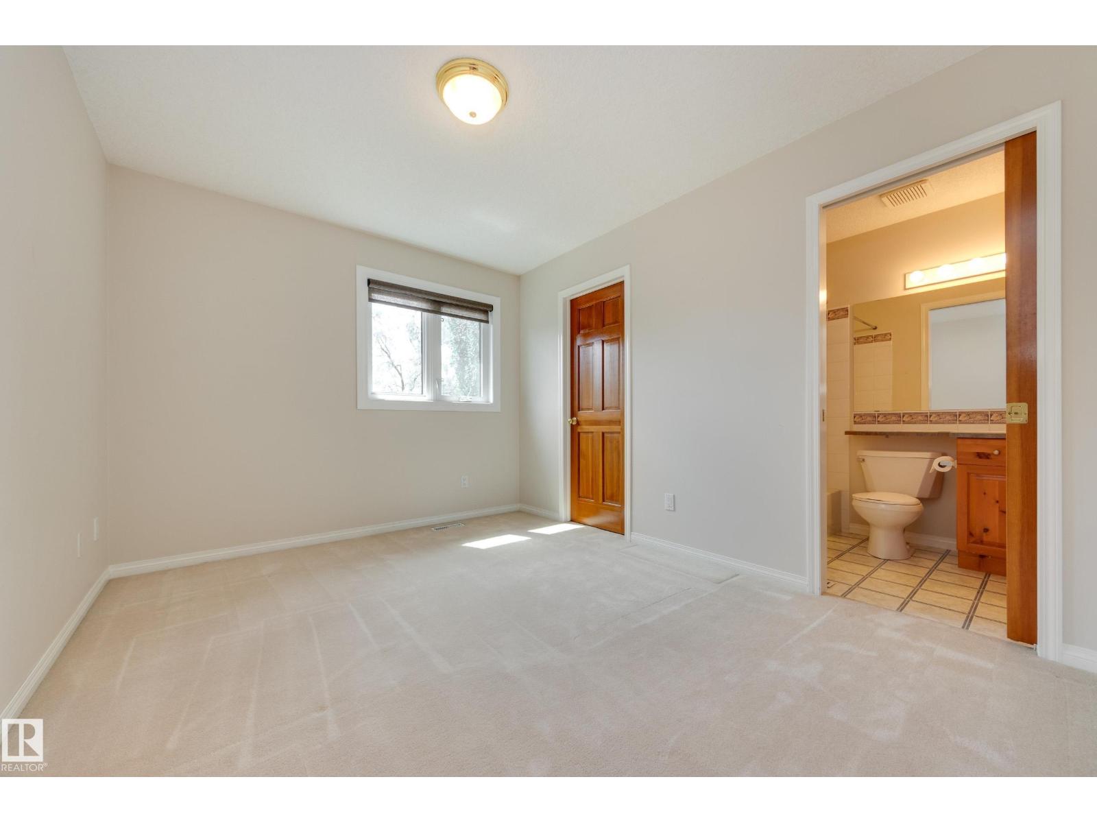 11503 15 AV NW - Image 37