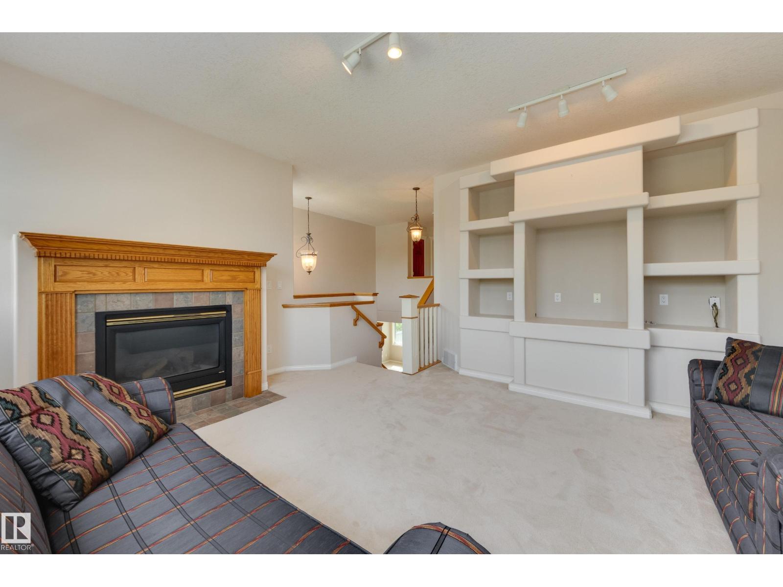 11503 15 AV NW - Image 25