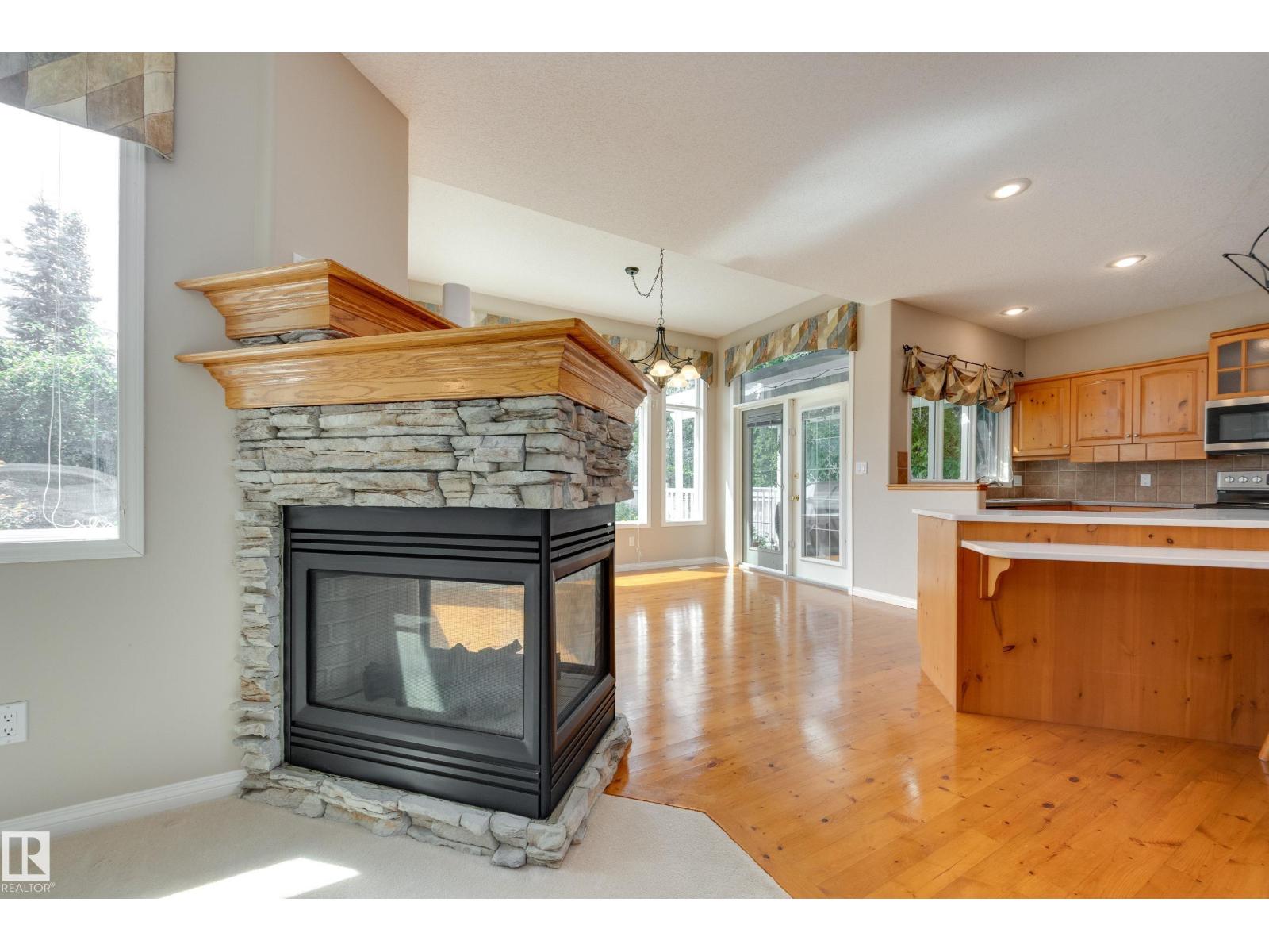 11503 15 AV NW - Image 12