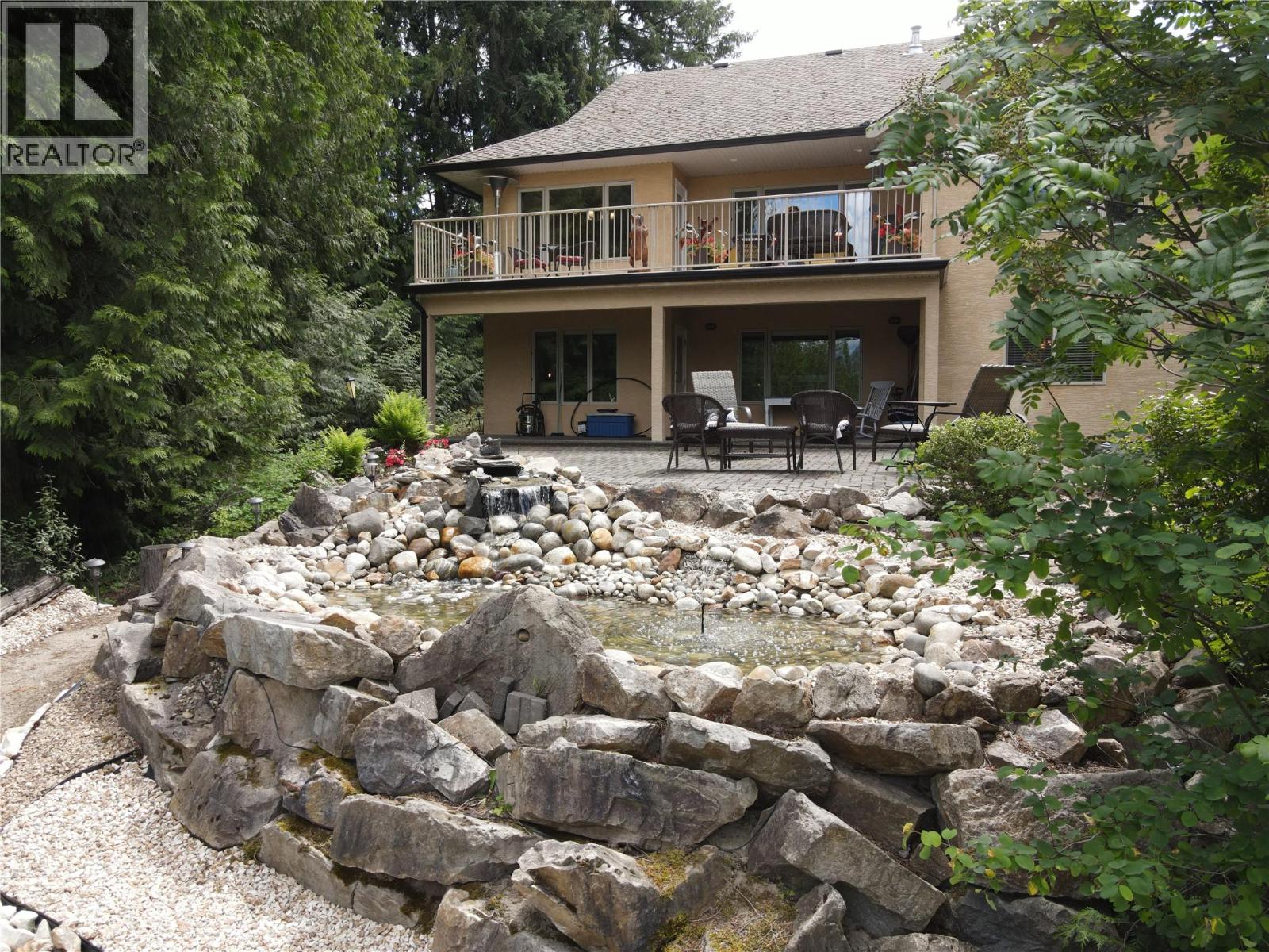 2491 Golf Course Drive, Blind Bay — photo 3