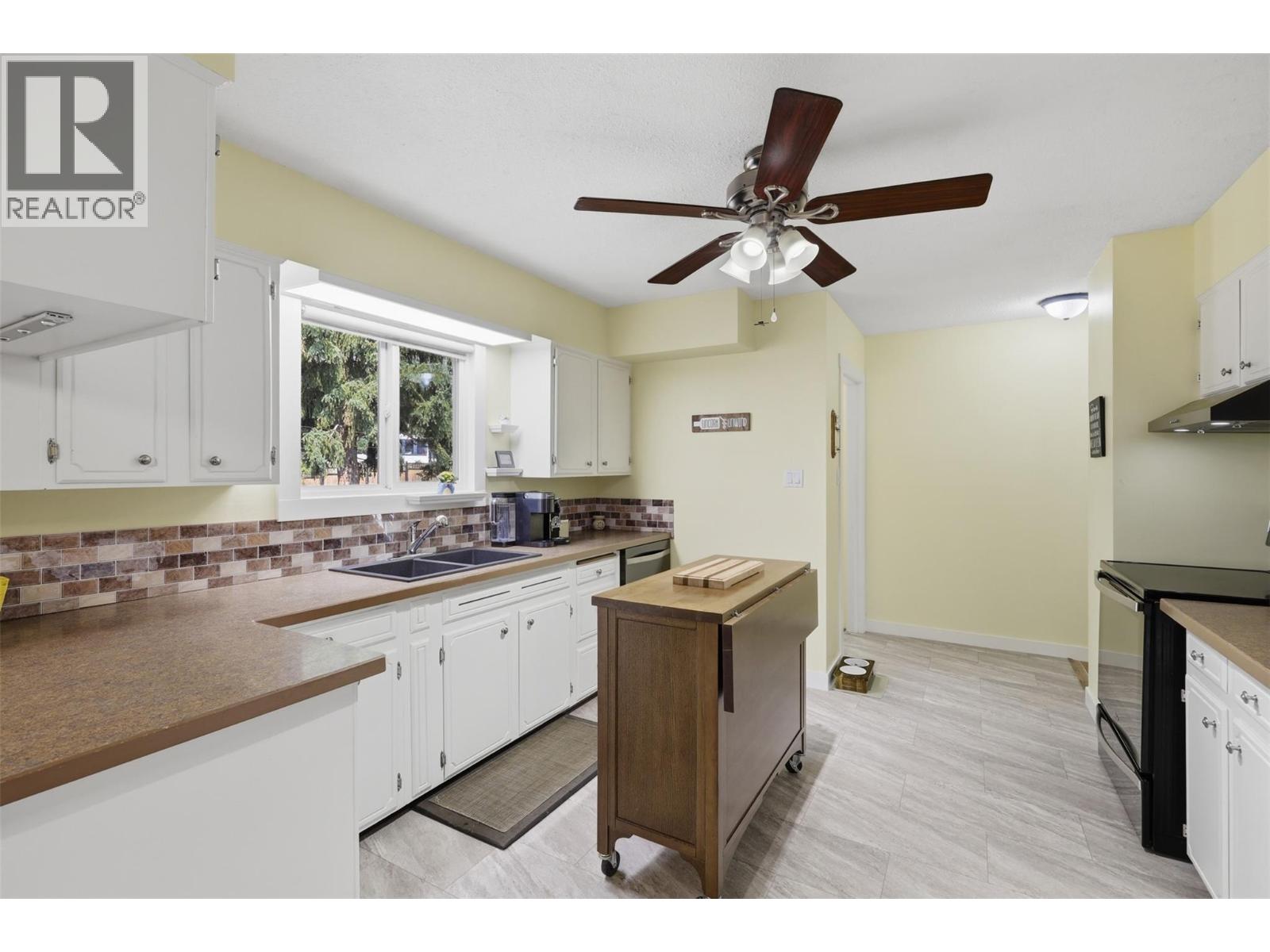 3325 BOYD Road - 12