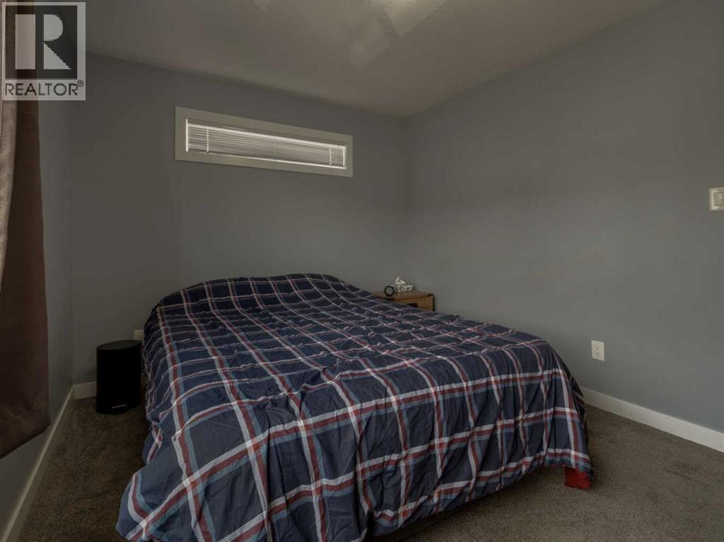 #9 241 Silkstone Road W - Image 30