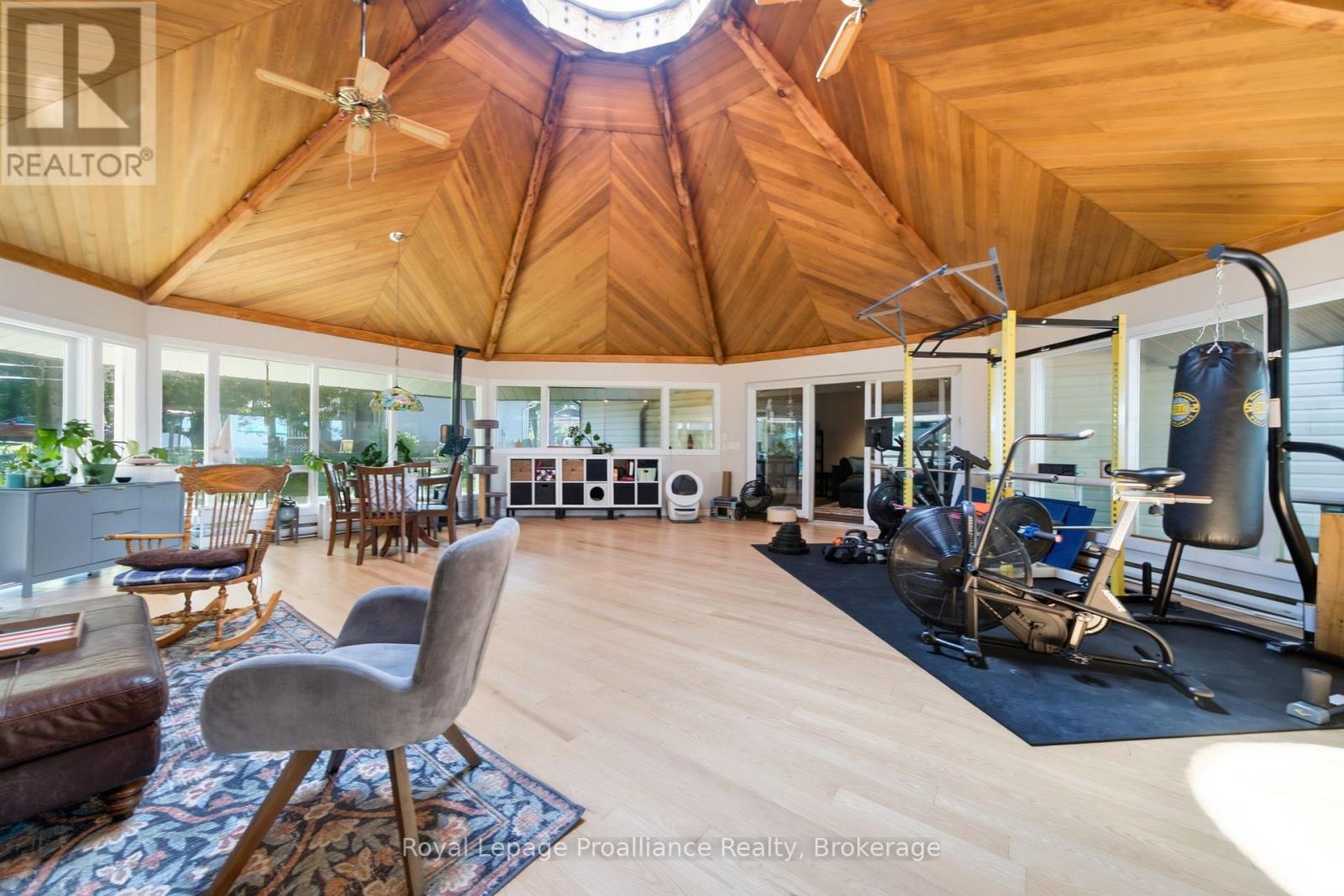 1698 FOXBORO-STIRLING ROAD - Image 18