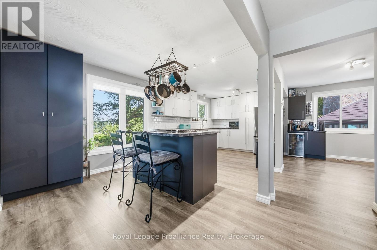 1698 FOXBORO-STIRLING ROAD - Image 21
