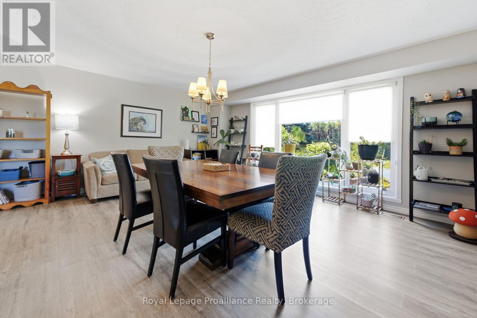 1698 FOXBORO-STIRLING ROAD - Image 26