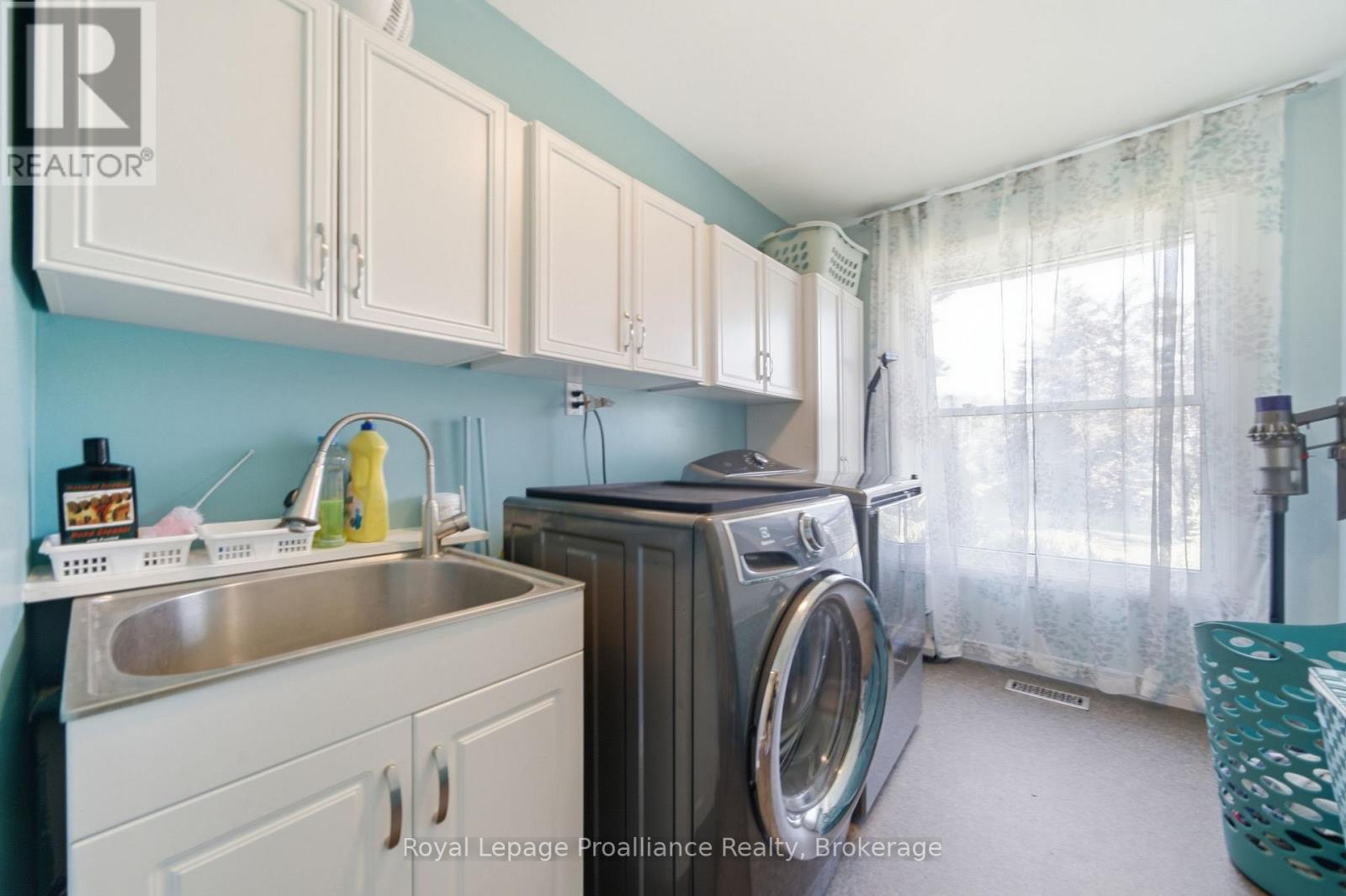 1698 FOXBORO-STIRLING ROAD - 27