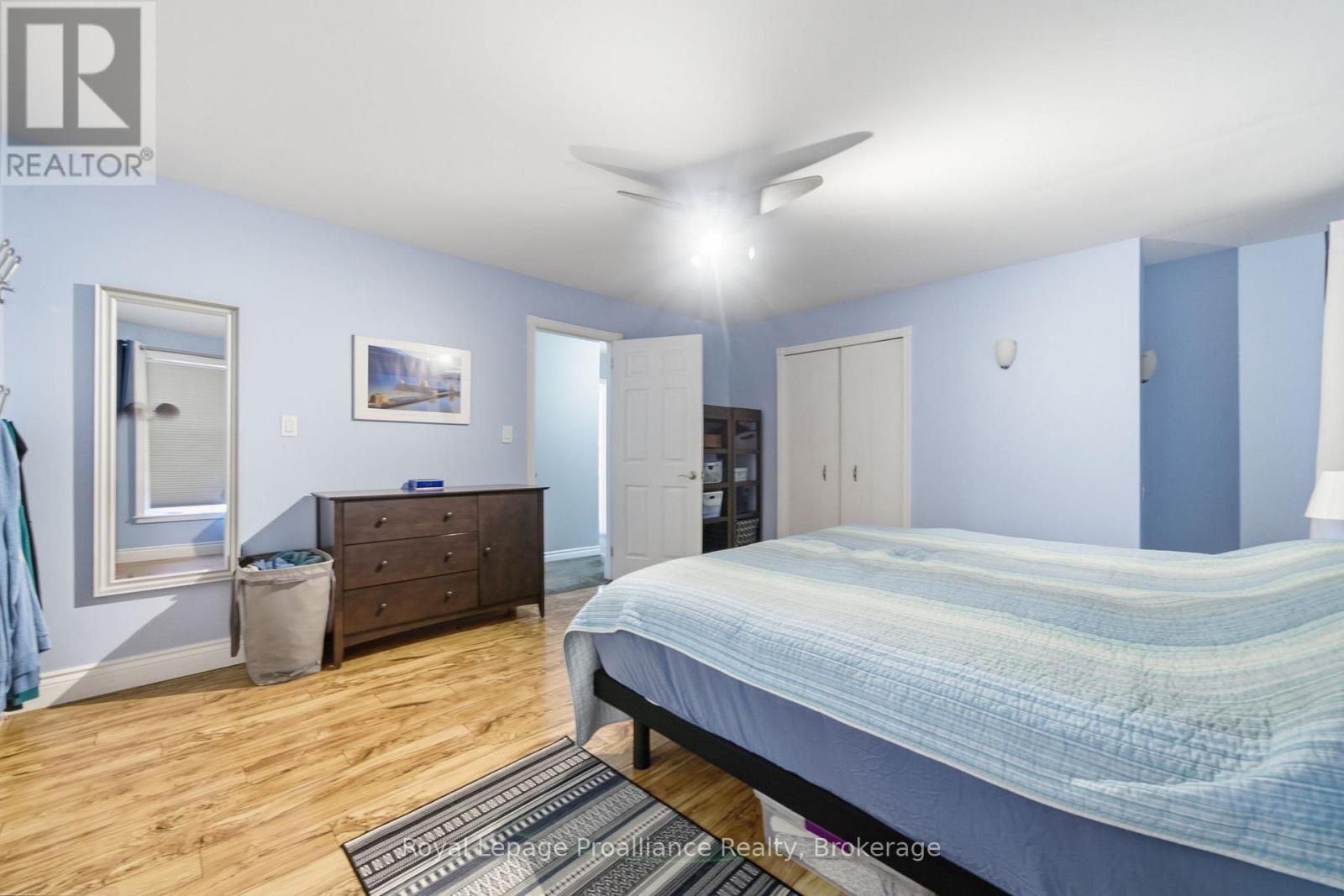 1698 FOXBORO-STIRLING ROAD - 29