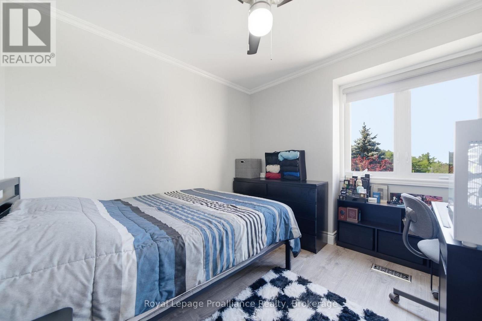 1698 FOXBORO-STIRLING ROAD - Image 35