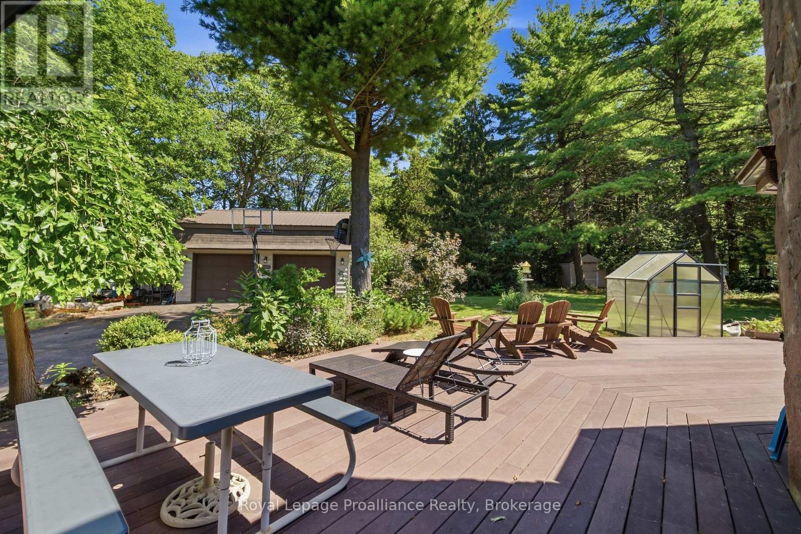 1698 FOXBORO-STIRLING ROAD - 44