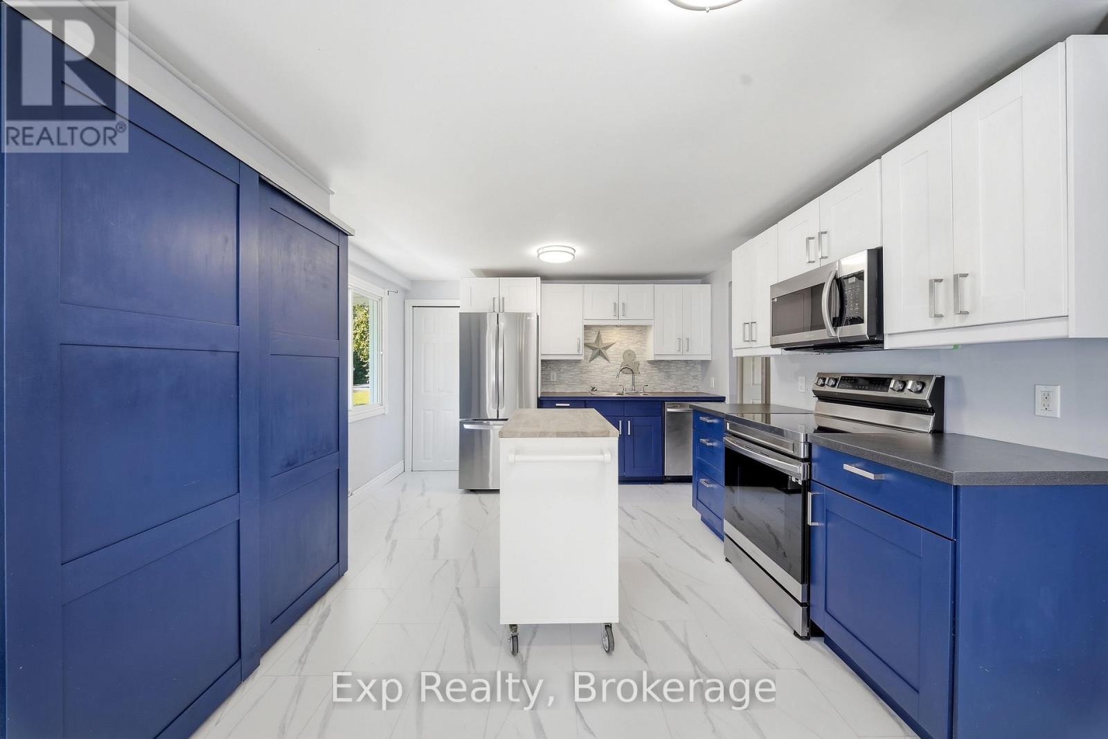 85 RIVER GARDEN ROAD - Image 20