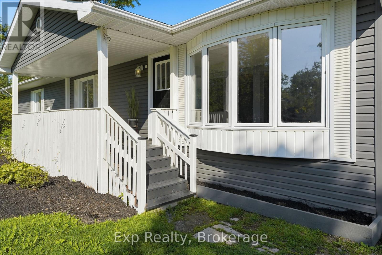 85 RIVER GARDEN ROAD - Image 4