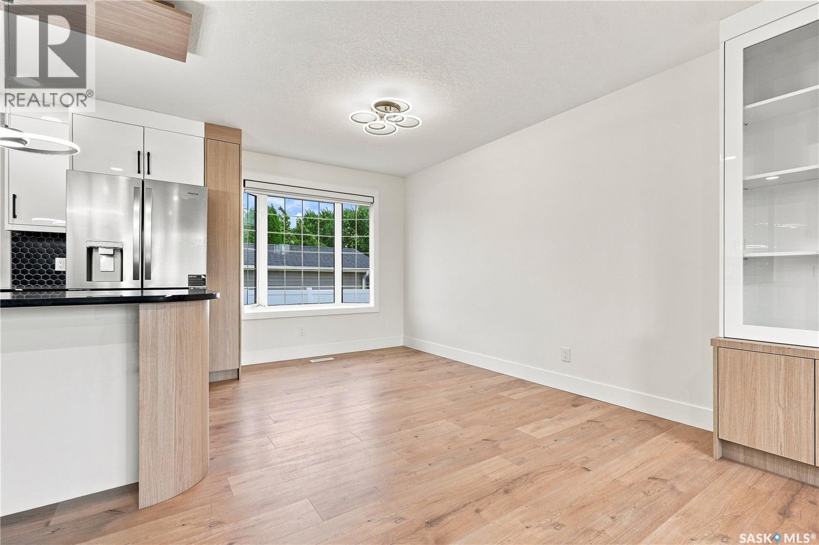 702 McKercher DRIVE - 19