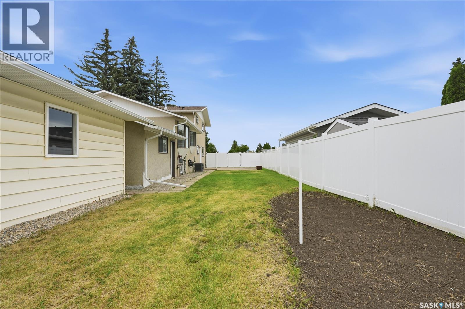 702 McKercher DRIVE - 55